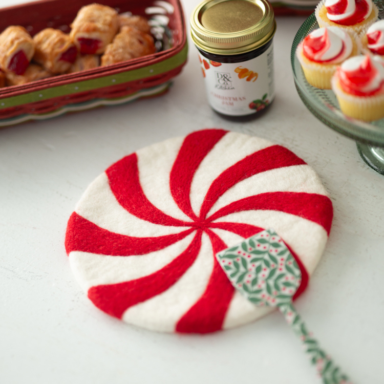 Peppermint Felt Trivet